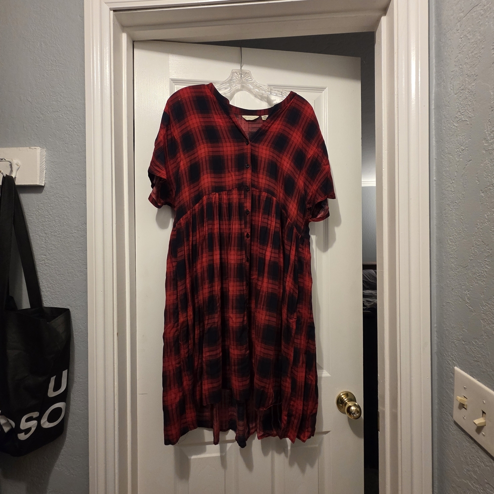 Anthropologie Plaid Red and Black Rayon Midi Dress Large